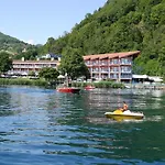 L'approdo מלון 4*