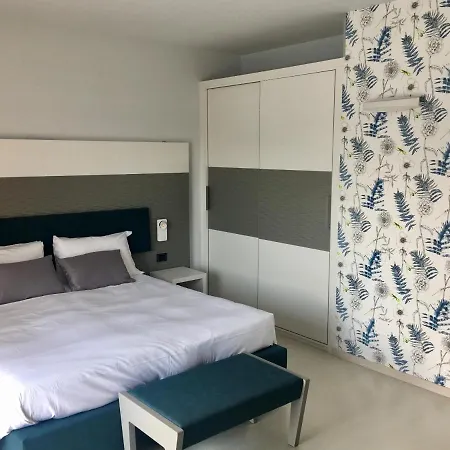 Otel L'approdo Pettenasco