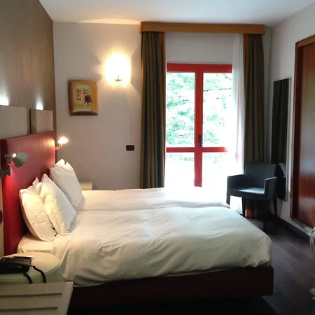 L'approdo Pettenasco