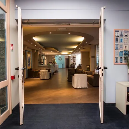 Hotel L'approdo Pettenasco