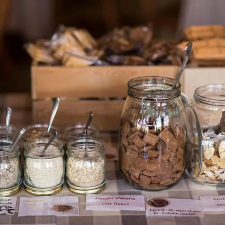 L'approdo מלון פטנאסקו