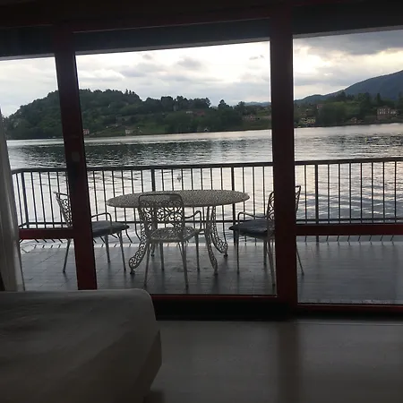 L'approdo Pettenasco